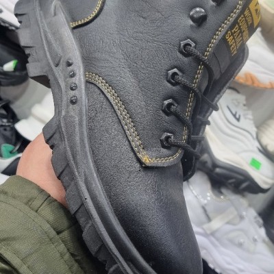 پوتین مردانه مخصوص پیاده روی و کوهنوردی