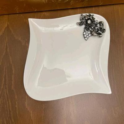 یک دست بشقاب پذیرایی