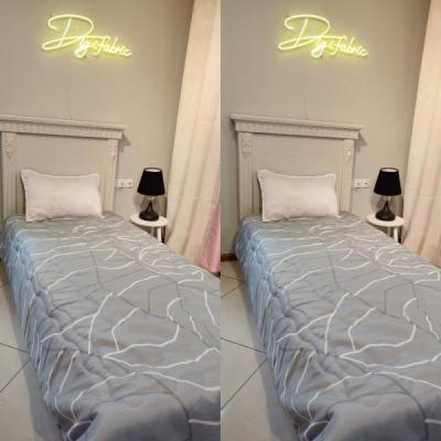 لحاف یک نفره طرح خط سفید طوسی