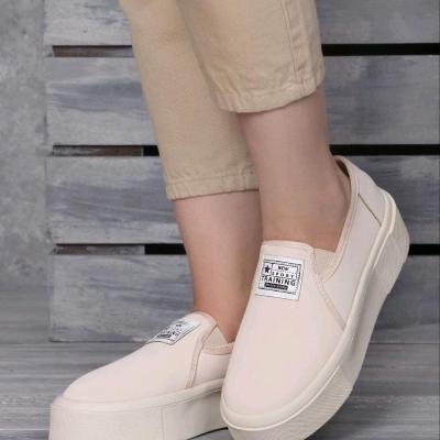 کتانی اسپورت راحت