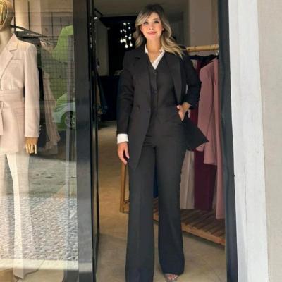 سه تیکه مزونی سلنا