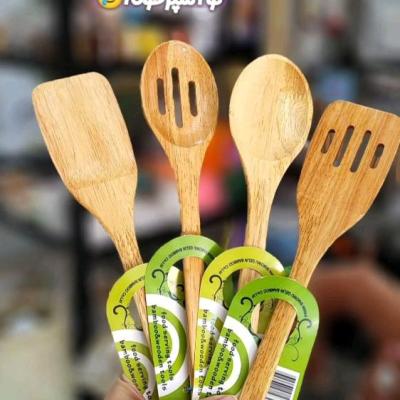 قاشق چوبی یا ابزار چوبی بامبو