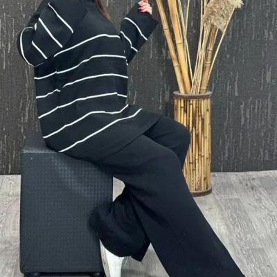 ست بلوز شلوار بافت پنترسی مشکی(راه راه ریز)