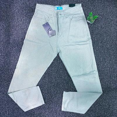 شلوار کتان مام فیت سبز صابونی با سایزبندی 38 تا 48