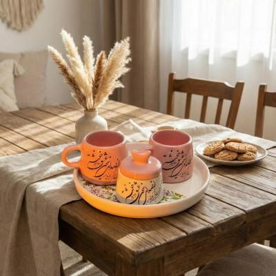 بشقاب صورتی نقش و نگار