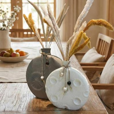 گلدان ماه دوتایی