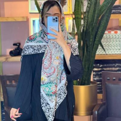 روسری نخی زنانه