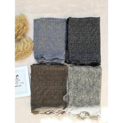 شال شنی حریرنخ پلنگی شال ترند شنی رنگ طوسی قهوه ای