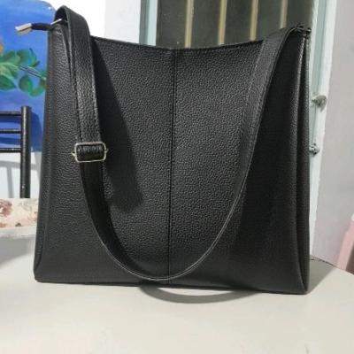 کیف زنانه جادار