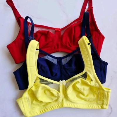 سوتین بدون فنر نخی اما