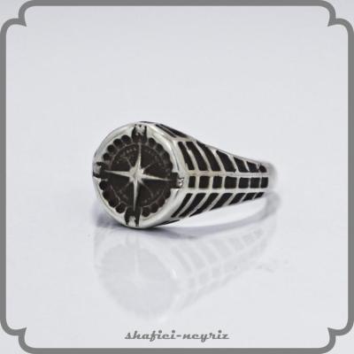 انگشتر نقره مردانه طرح قطب‌نما