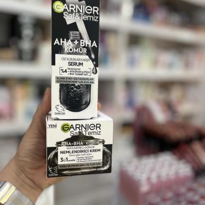 ژل کرم و سرم ابرسان ذغال گارنیر اصل فرانسه