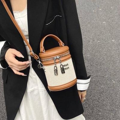 کیف وارداتی استوانه ای برند nim nim