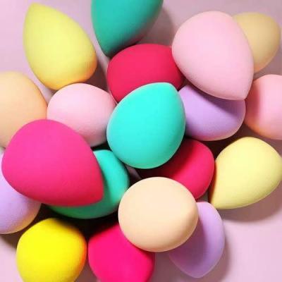 پد آرایشی تخم مرغی (بیوتی بلندر)