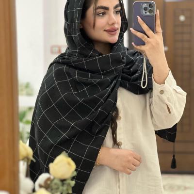 شال برشکا مشکی