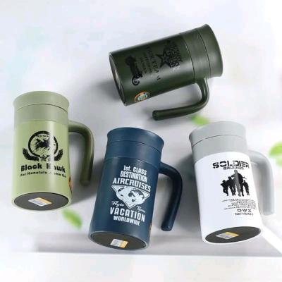 تراول ماگ ( فلاسک ) ارتشی دسته دار حجم 520 میل