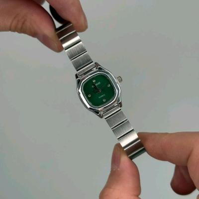 ساعت مچی زنانه کاسیو مینیمال صفحه سبز