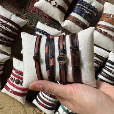 دستبند چرم طبیعی مردانه