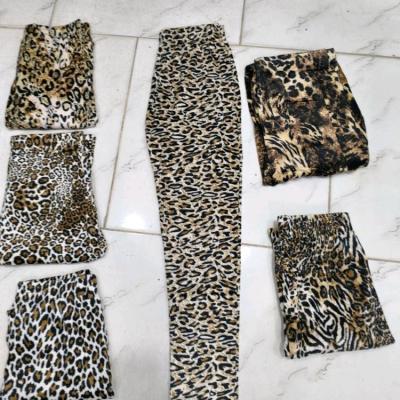 شلوار مخمل پلنگی