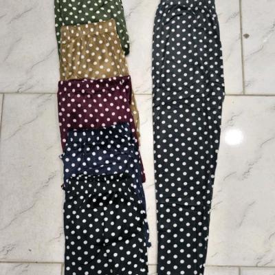 شلوار مخمل خال دار