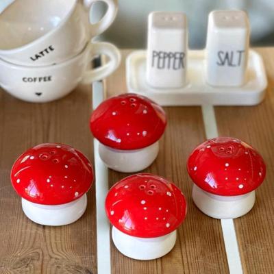 نمکدون قارچ