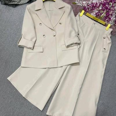 کت شلوار گیتی