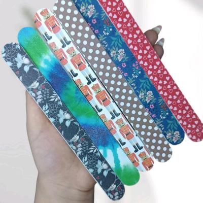 سوهان ناخن رنگارنگ طرح‌دار – برای ناخن‌هایی مرتب و خوش‌فرم