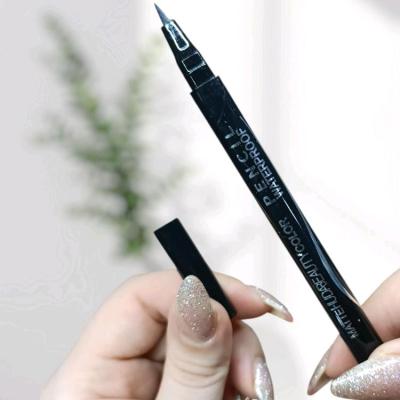 خط چشم قلمی ماژیکی هدی‌بیوتی (Huda Beauty) ضد آب