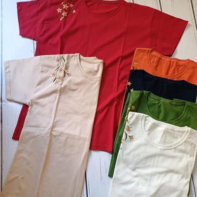 تیشرت گلدوزی