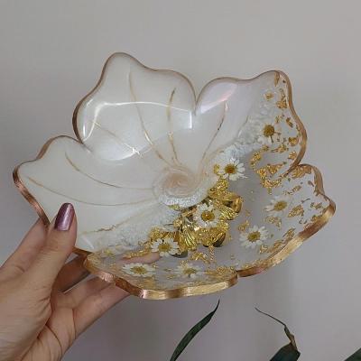 شکلات خوری گل بابونه طلایی پایه دار