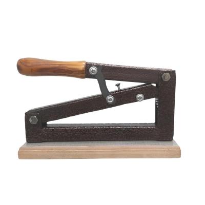 هسته شکن گردو بادام فندوق