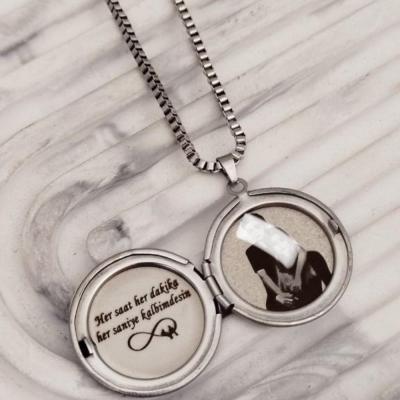 حکاکی چشم،چهره،متن روی لاکت