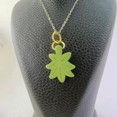 گردنبند دخترانه طرح برگ 104