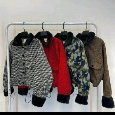 کت پشمی خز دار