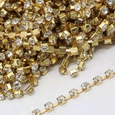 نگین متری طلایی یک متری