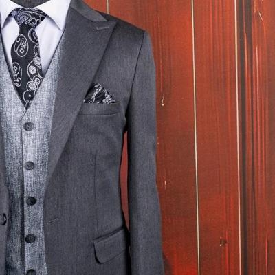 کت و شلوار و جلیقه ی دو رو مردانه پارچه سرژه طوسی تیره ازسایز44تا56