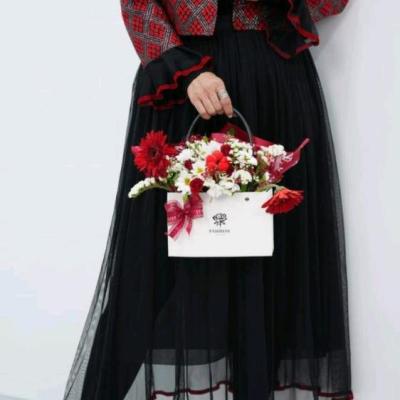 کت و دامن شادی نفیس