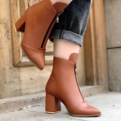 نیم چکمه زنانه