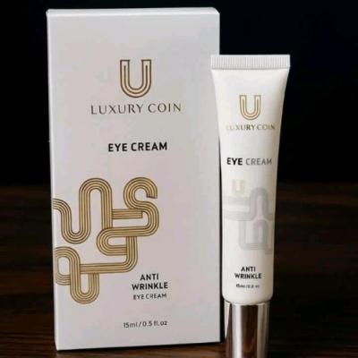 کرم دور چشم لاکچری کوین همراه با اپلیکاتور سیاهی دورچشم چین و چروک چشم