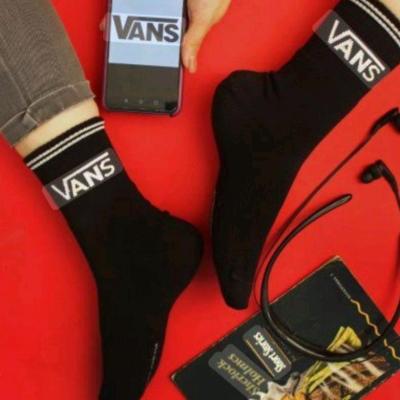 جوراب ساق بلند برند vans 12 جفتی فری سایز