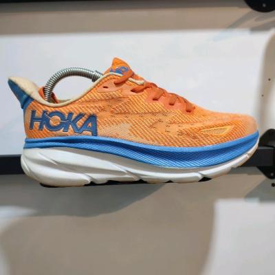 کتونی هوکا کلیفتون 9