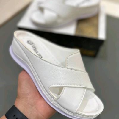 دمپایی طبی زنانه