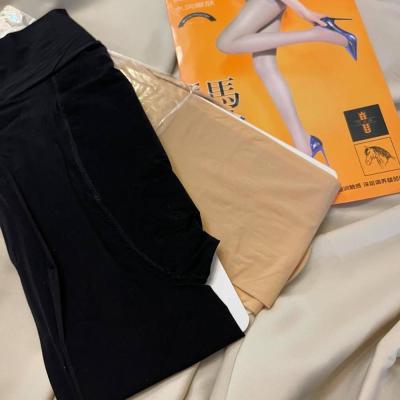 جوراب شلواری بادکنکی