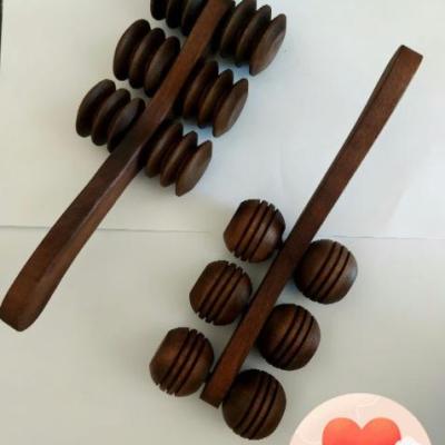 ماساژور شش چرخ دستی