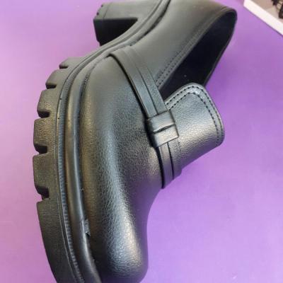 کفش اداری زنانه پاشنه عاج دار جنس چرم صنعتی