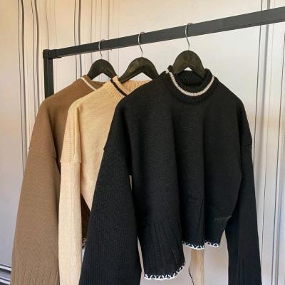 کراپ بافت دندون موشی زنانه