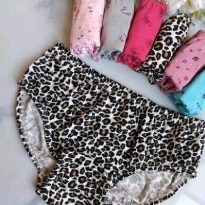 شورت نخی لیفه ای