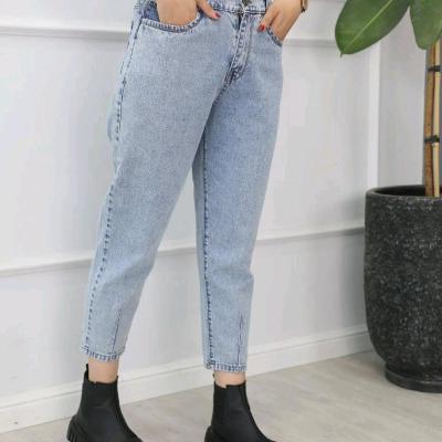 شلوار جین زنانه