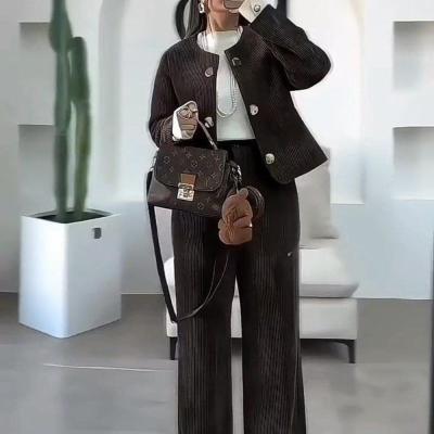 ست کت و شلوار