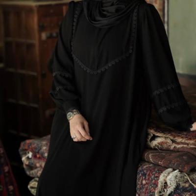 مانتو کتی زنانه کرپ مدل مانتو عبایی گیپور دار سایزبندی کامل کرپ